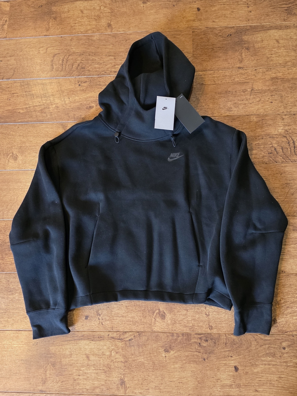 Nike Tech  Black Pullover Hoodie Oversized Womans Med.